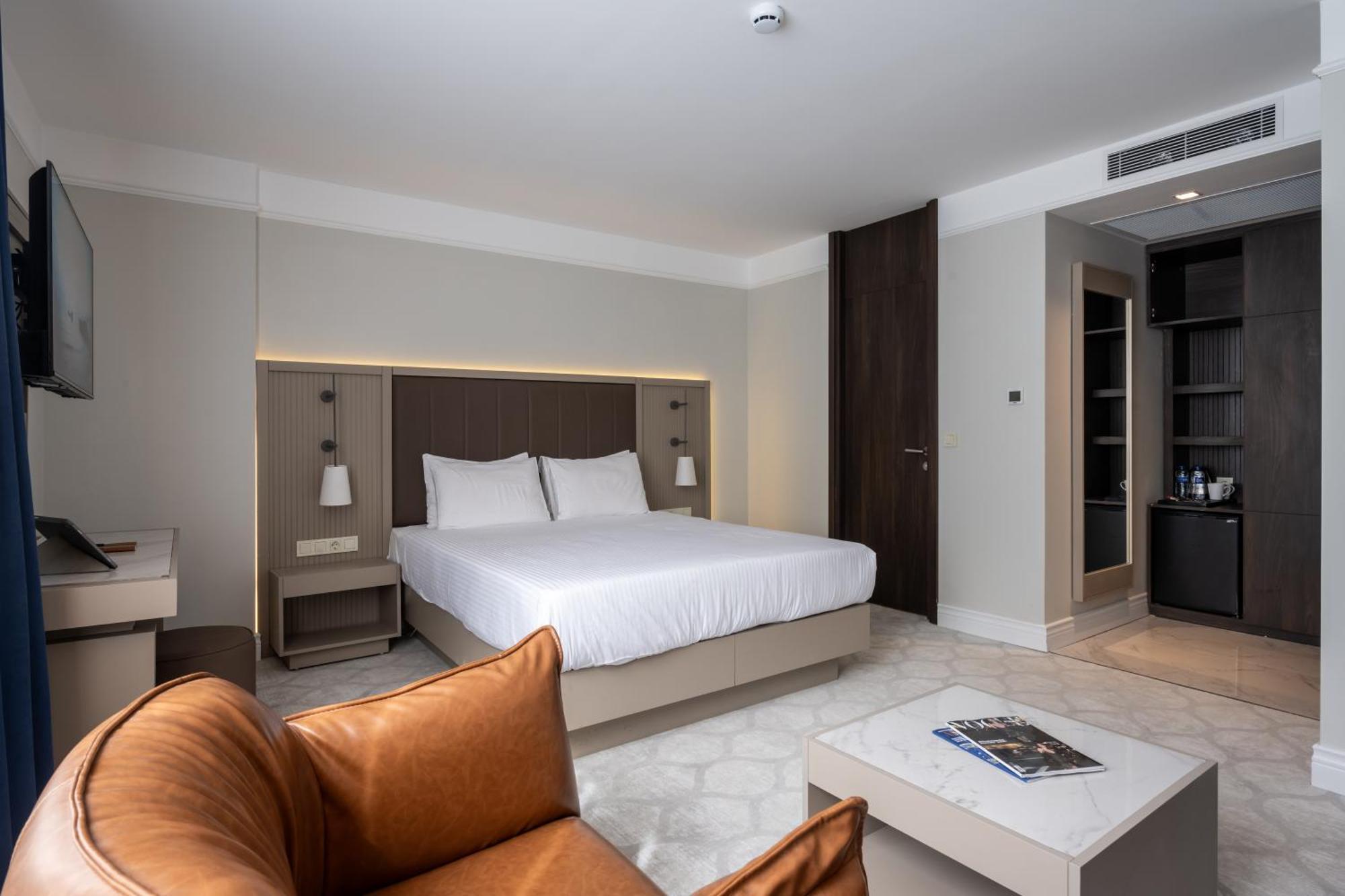 Noble Pangalti Hotell Istanbul Eksteriør bilde