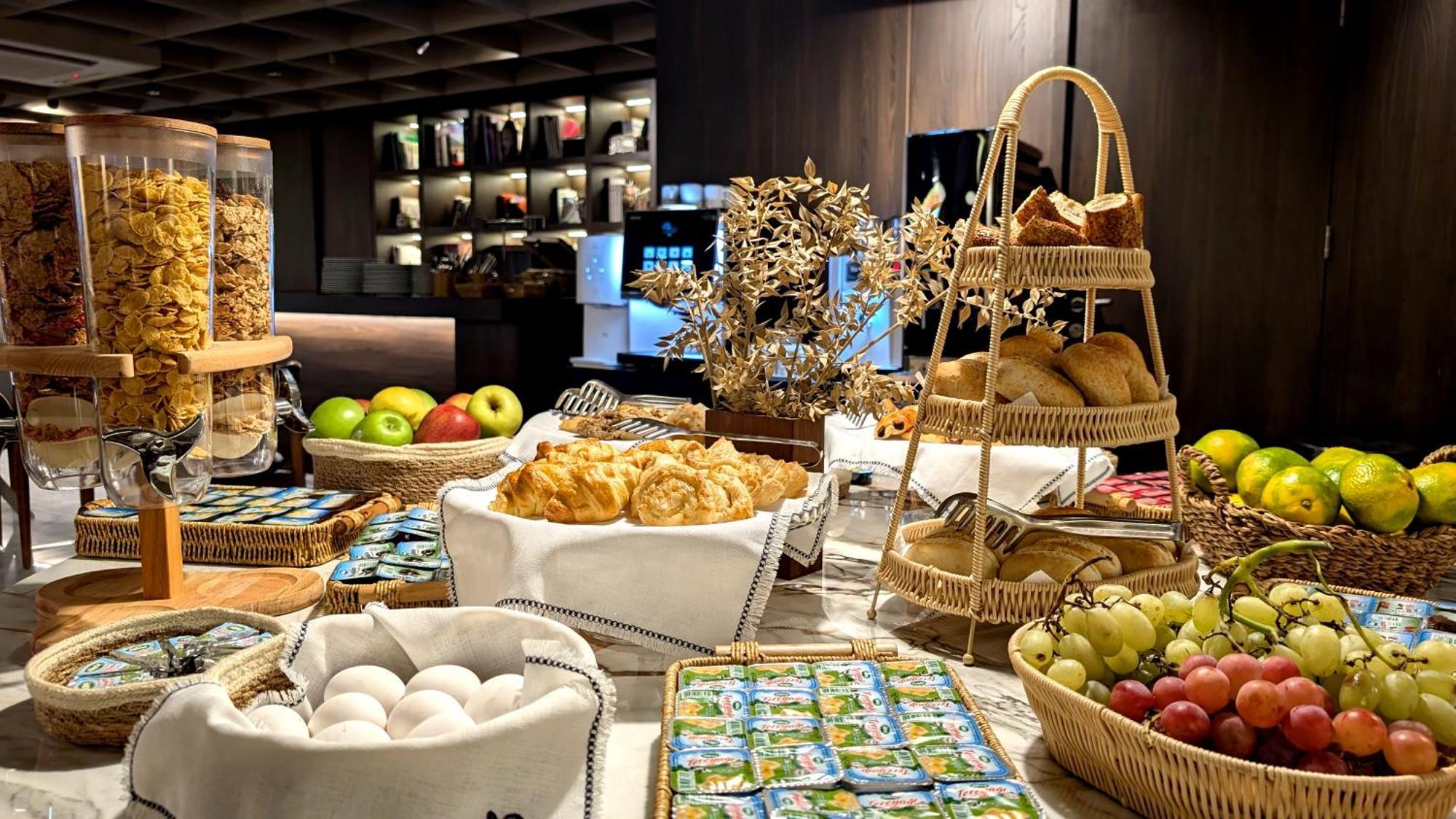 Noble Pangalti Hotell Istanbul Eksteriør bilde